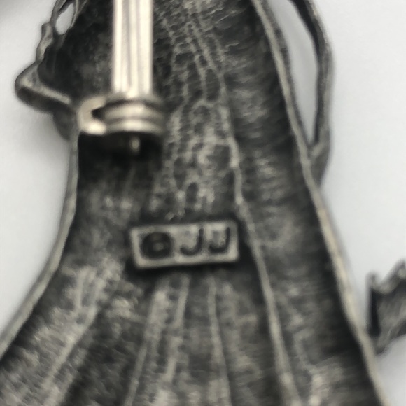 JJ Jonette Snake Sorcerer Pewter Brooch VTG Signed Pin - Picture 3 of 9